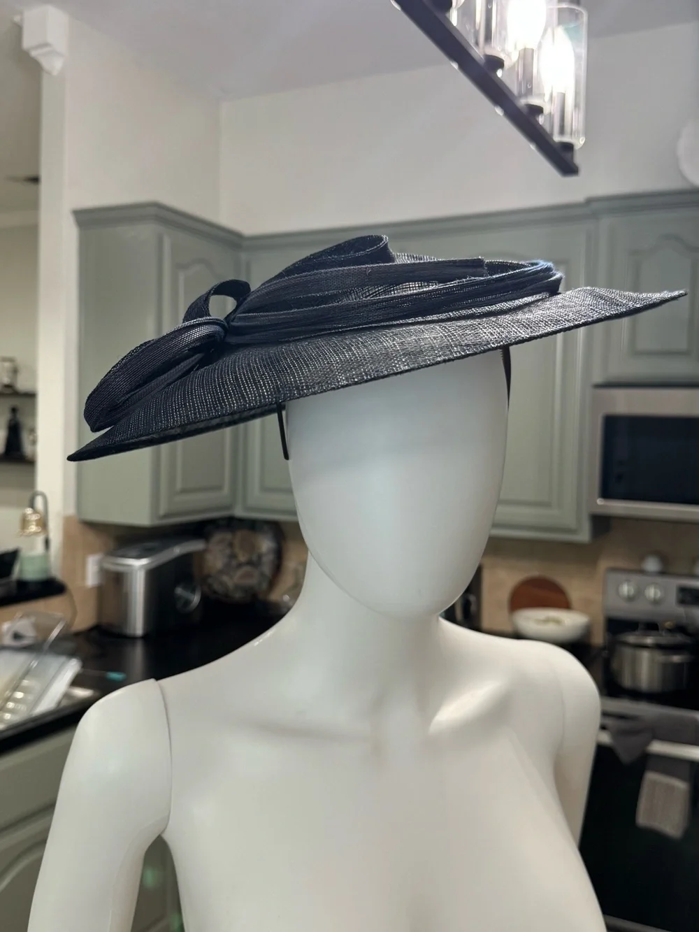 Tout En Tete elegant navy